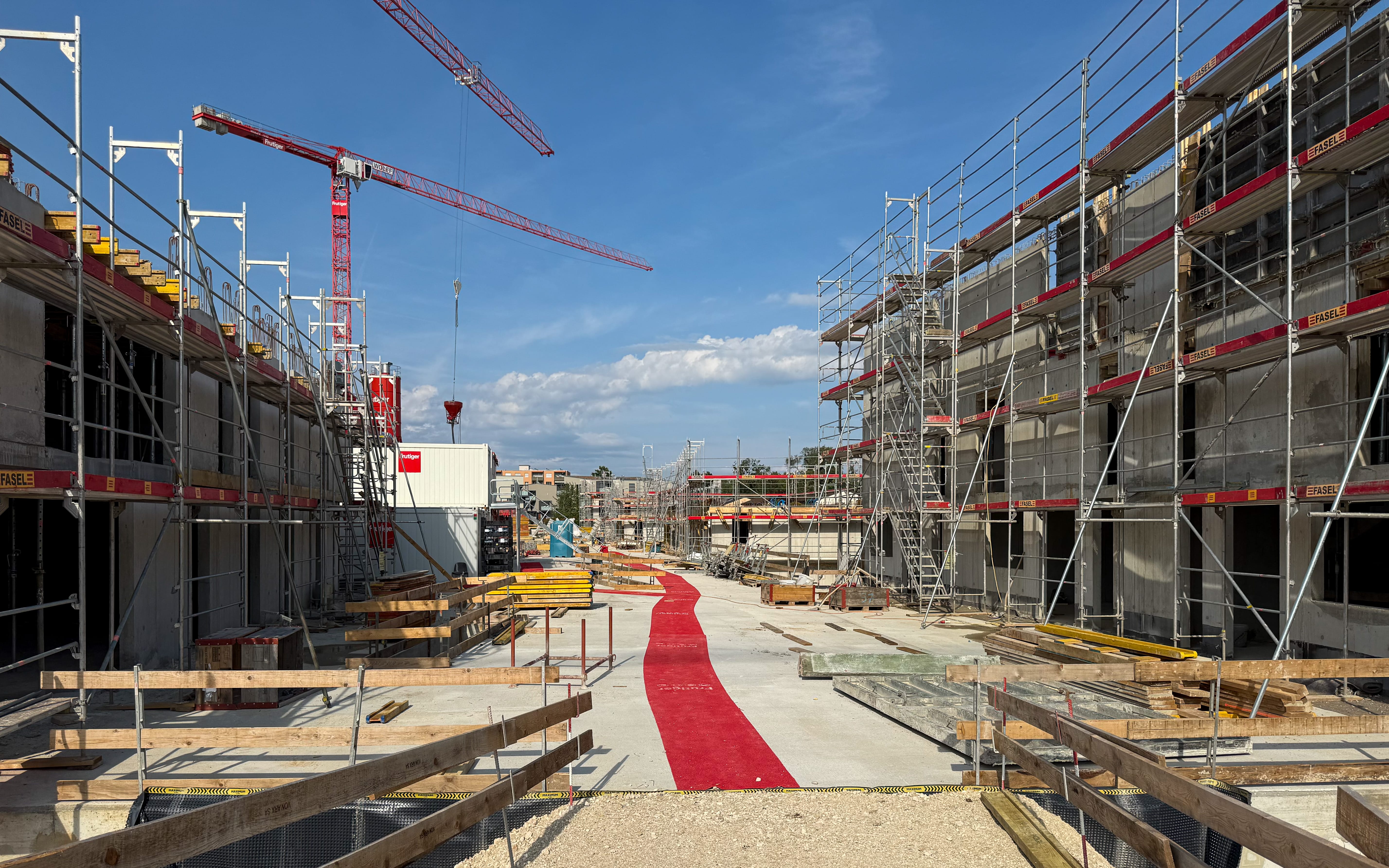 Image 01 - Visite de chantier et moments partagés : une équipe engagée autour d’un projet phare